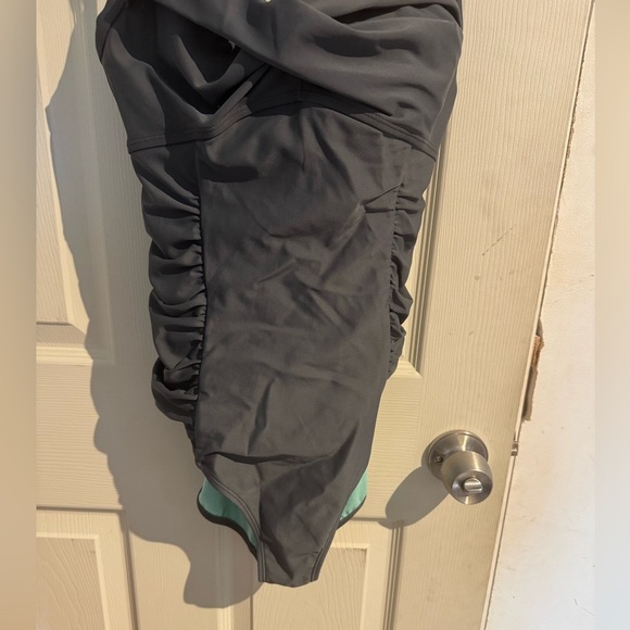 ATHLETA Black Twister Swimsuit One Piece 36 B/C - Picture 2 of 11